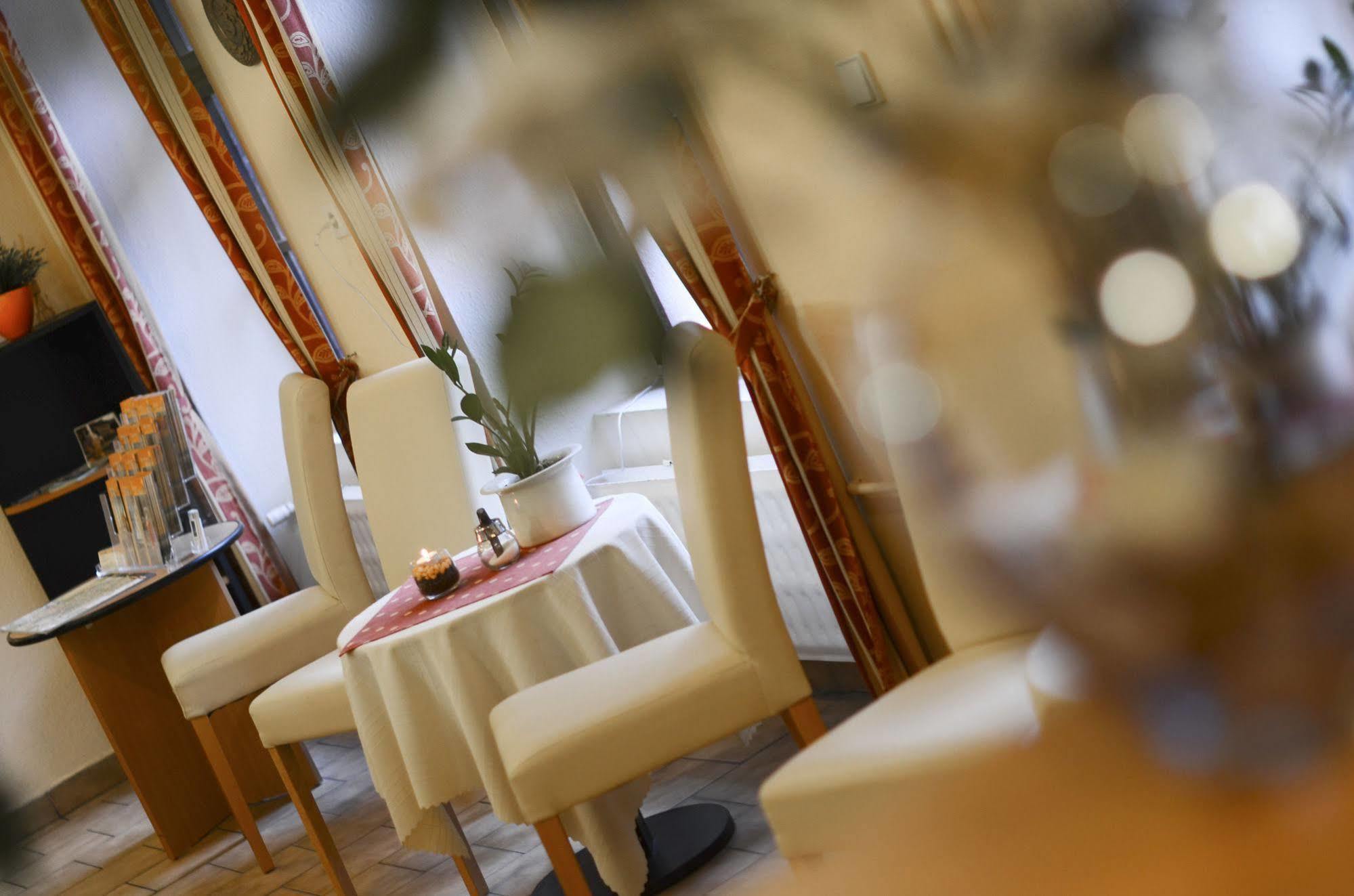 Hotel Paradies Teplice Luaran gambar