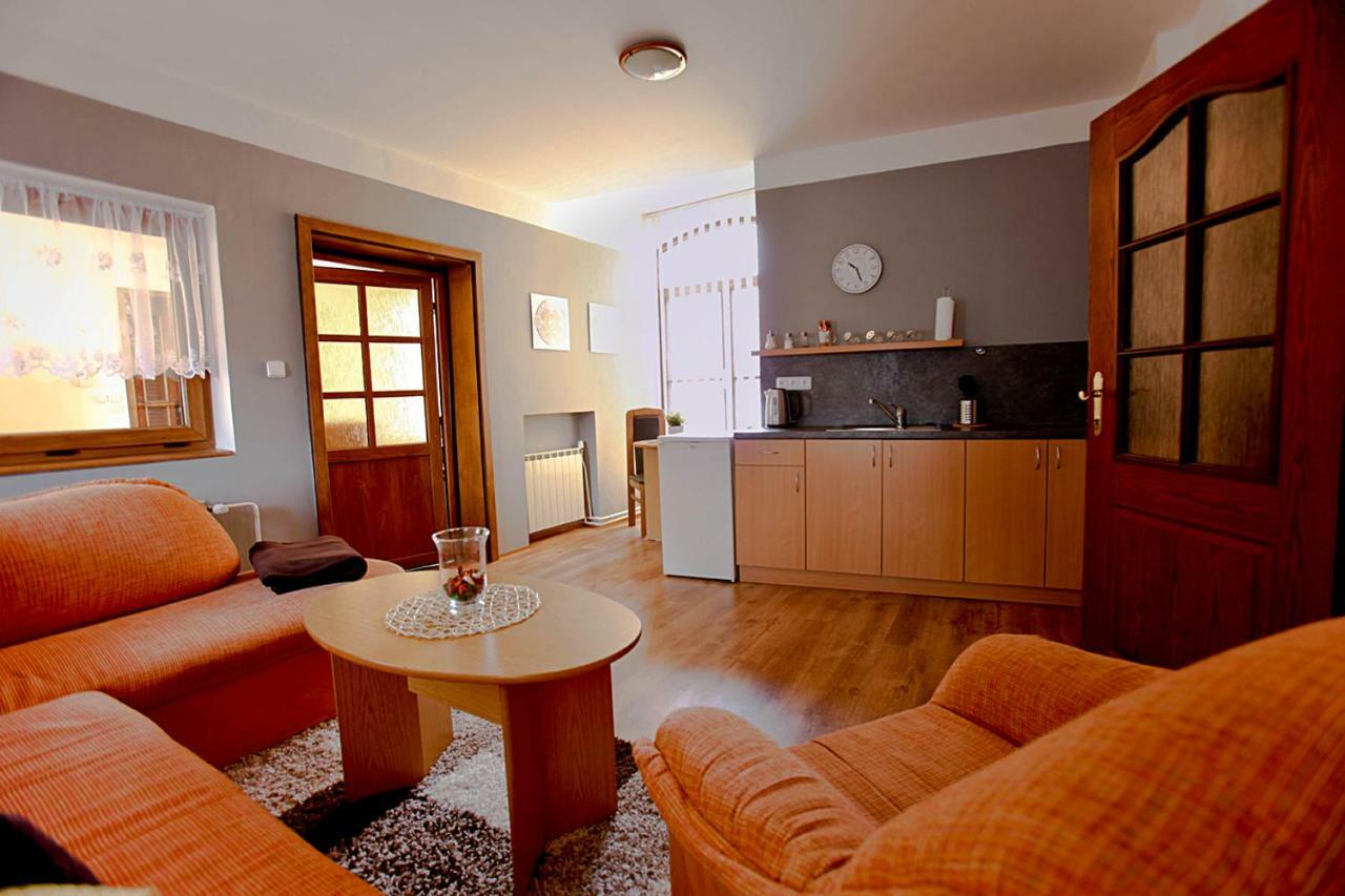 Hotel Paradies Teplice Luaran gambar